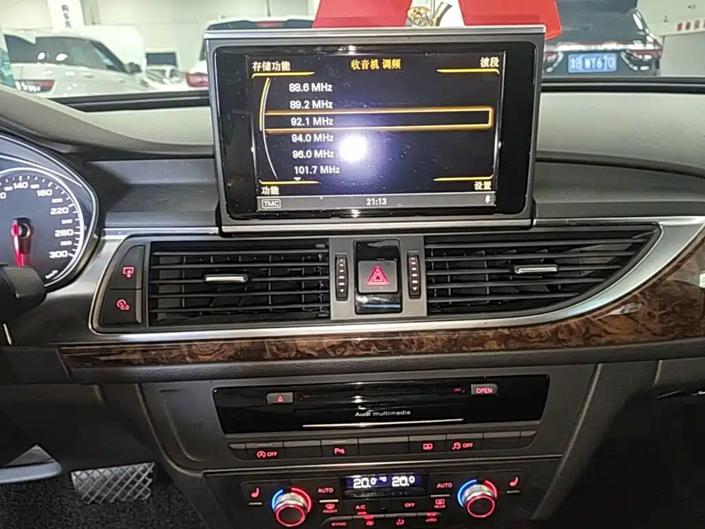 Audi A6L — миниатюра 13