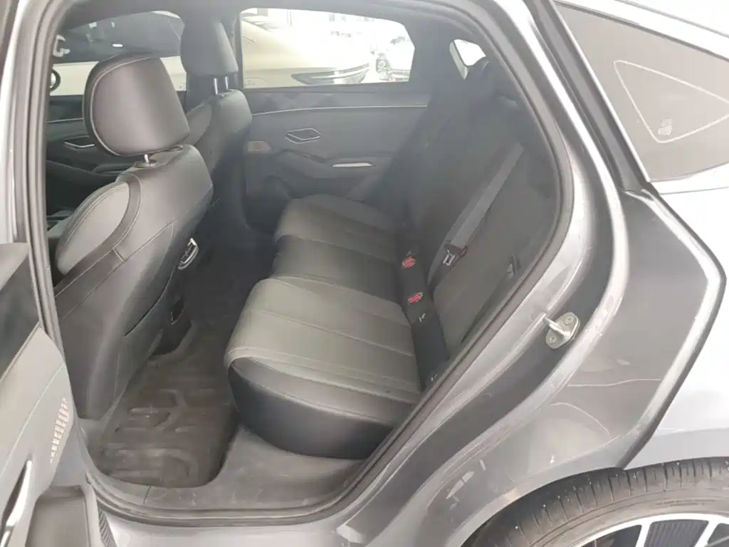 BYD Qin L — миниатюра 17