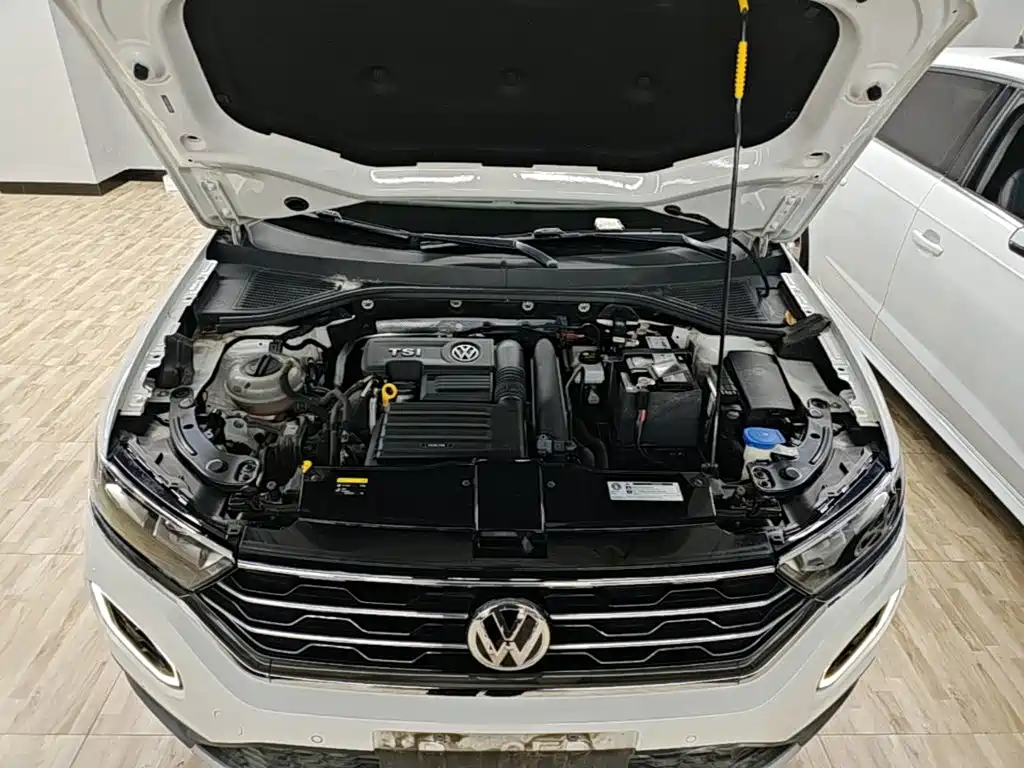 Volkswagen T-Roc — миниатюра 20