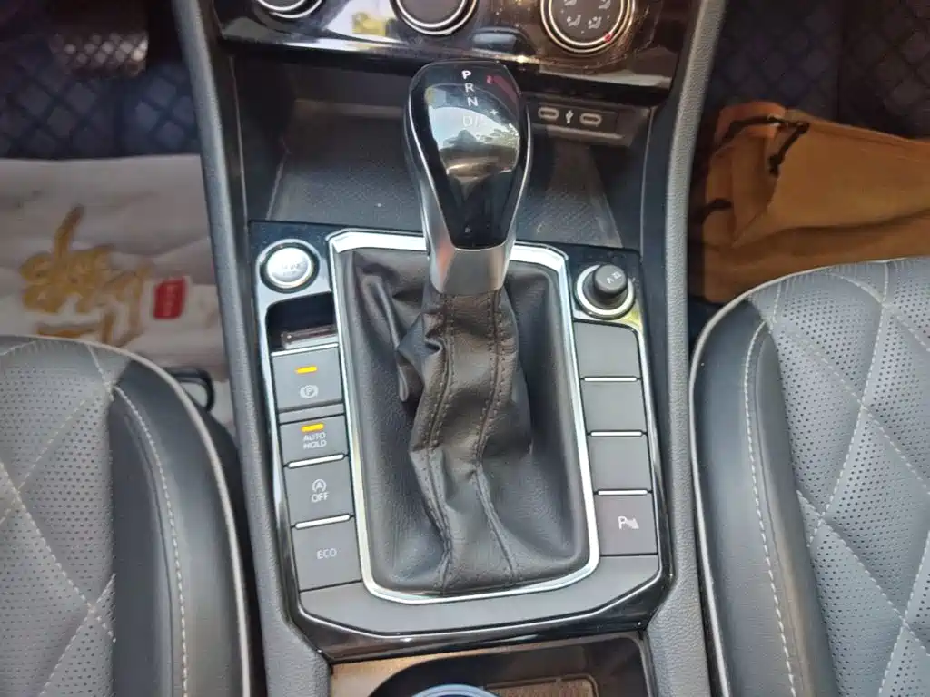 Volkswagen Sagitar — миниатюра 14