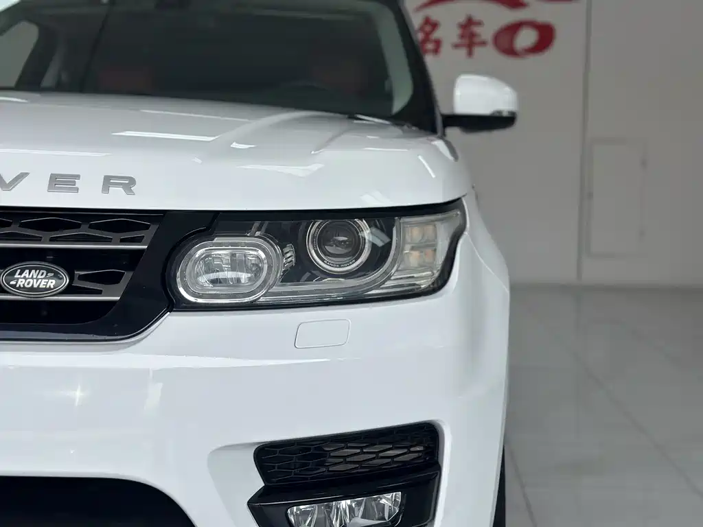 Land Rover Range Rover Sport 2016 3.0 SDV6 HSE