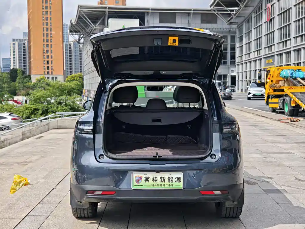 Leapmotor Leapmotor B10 — миниатюра 15