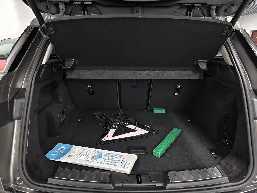 Land Rover Evoque — миниатюра 11