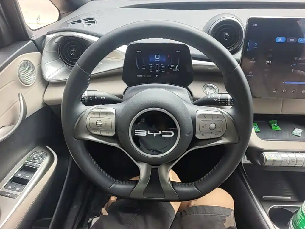 BYD Dolphin — миниатюра 11