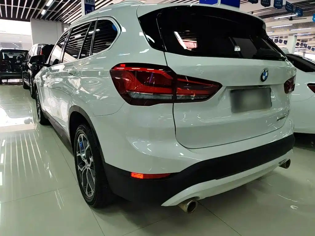 BMW X1 — миниатюра 5