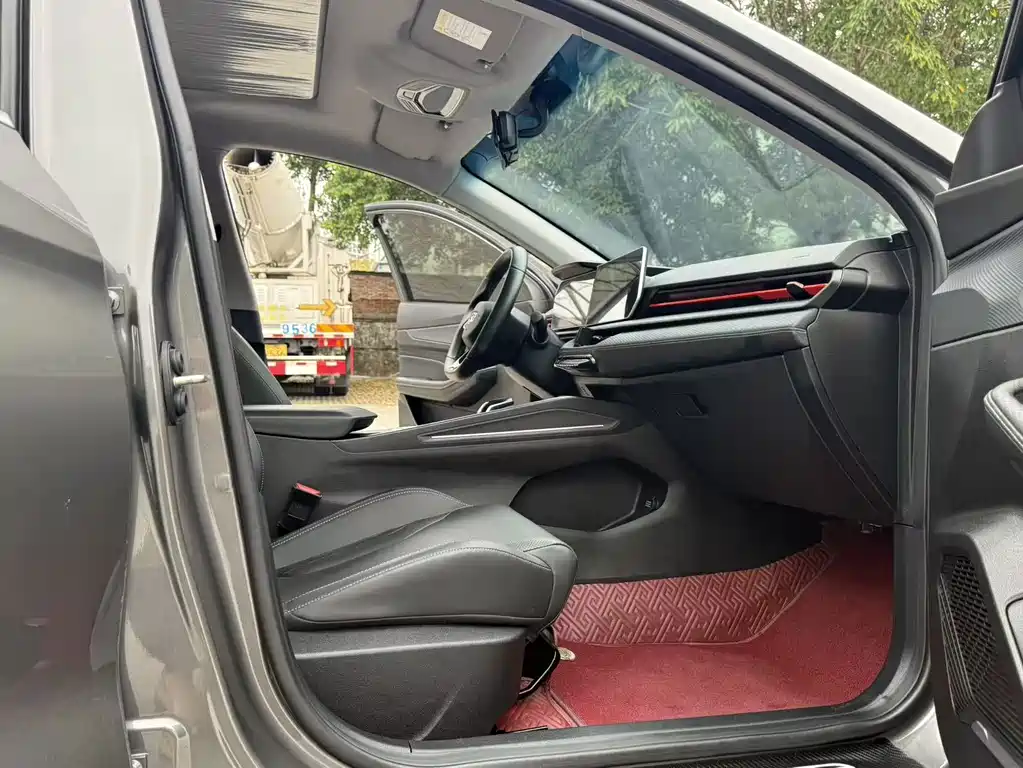 Geely Binrui — миниатюра 7