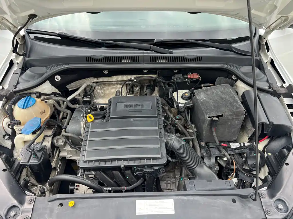 Volkswagen Sagitar — миниатюра 14