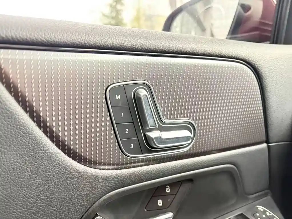 Mercedes-Benz B-Class — миниатюра 20
