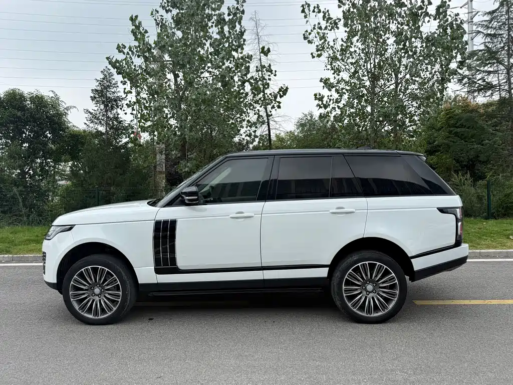 Land Rover Range Rover — миниатюра 7