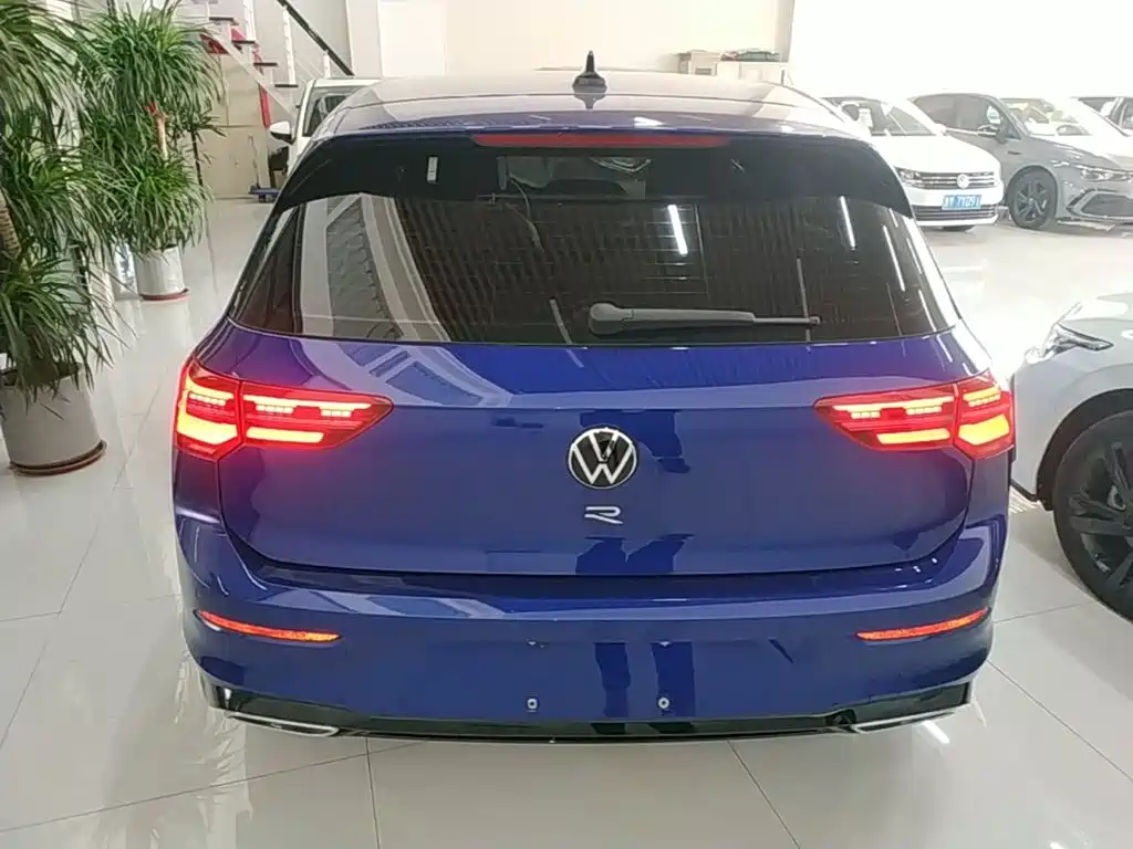 Volkswagen Golf — миниатюра 6