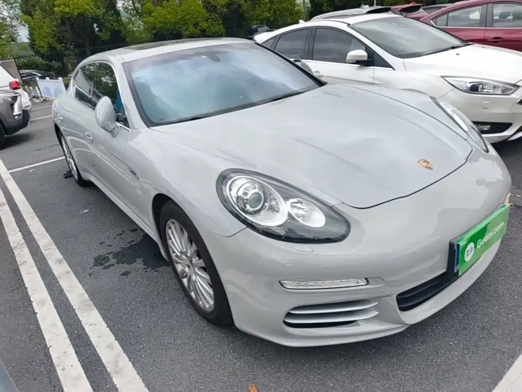 Porsche Panamera — миниатюра 4