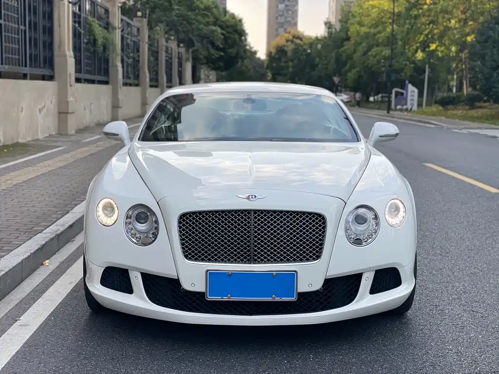 Bentley Continental — миниатюра 2