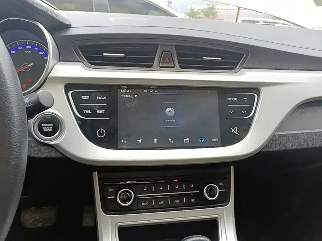 Geely Vision — миниатюра 13