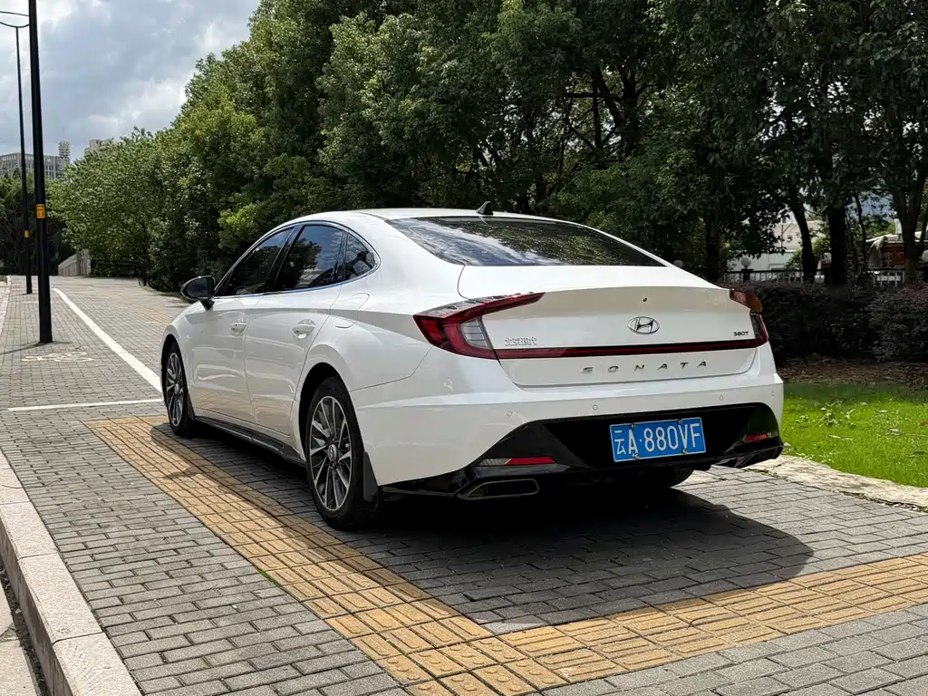 Hyundai Sonata — миниатюра 5
