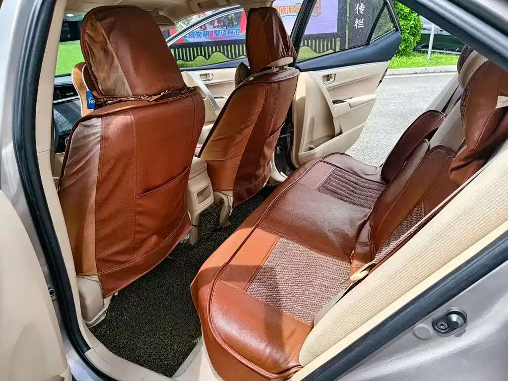 Toyota Corolla — миниатюра 6