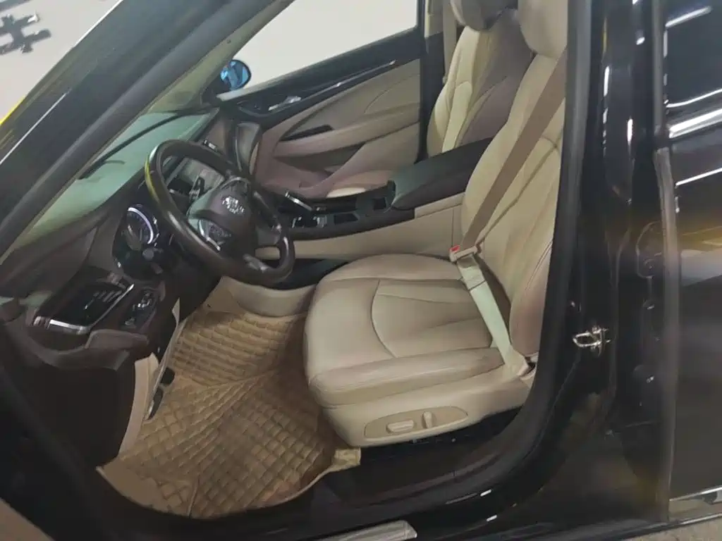 Buick LaCrosse — миниатюра 15