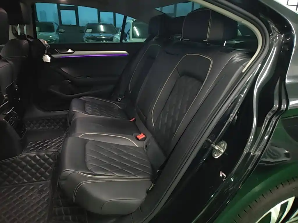 Volkswagen Magotan PHEV — миниатюра 20