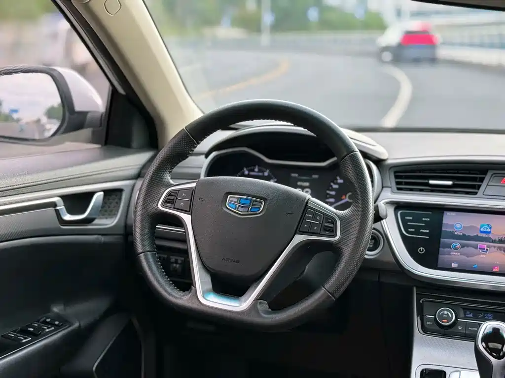 Geely Emgrand GL — миниатюра 10