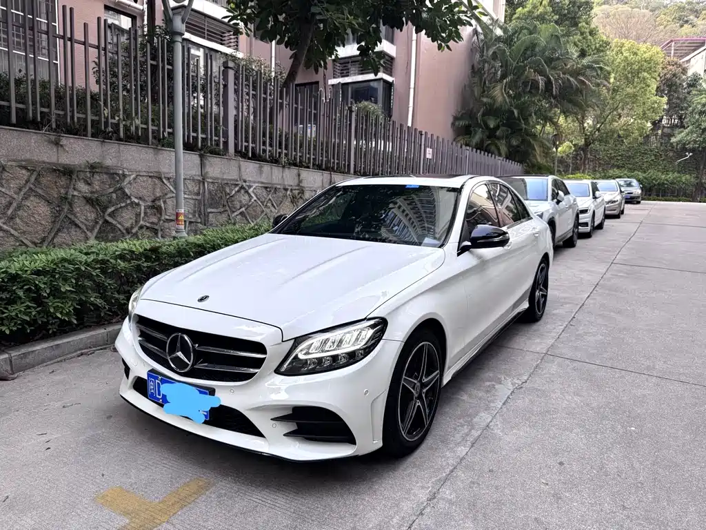 Mercedes-Benz C-Class 2020