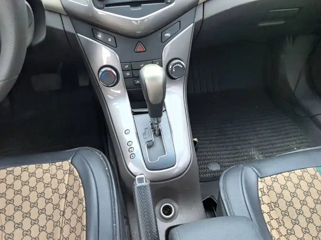 Chevrolet Cruze — миниатюра 14