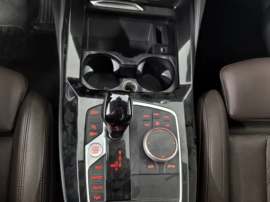 BMW X3 — миниатюра 7