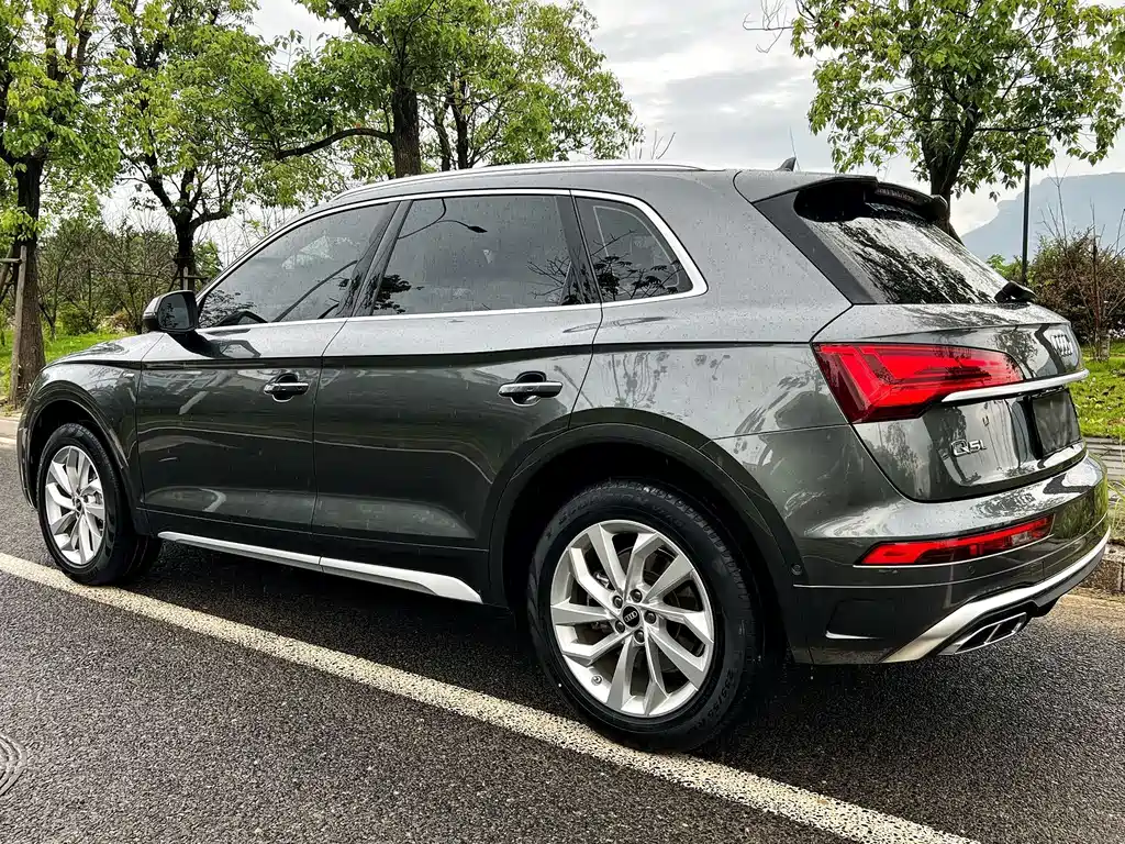 Audi Q5L — миниатюра 5