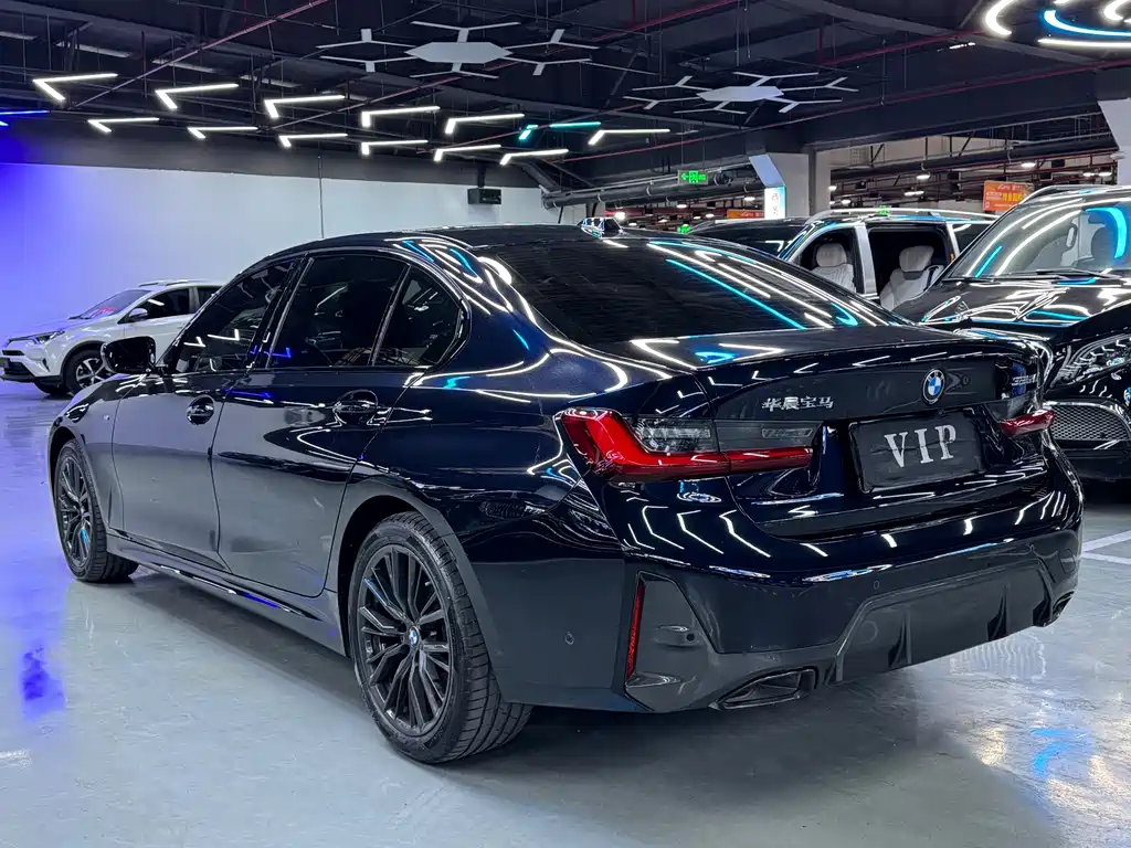 BMW 3 Series — миниатюра 12