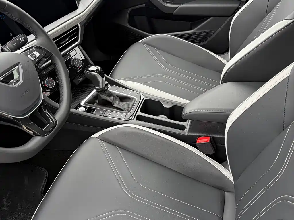 Jetta VA7 — миниатюра 9