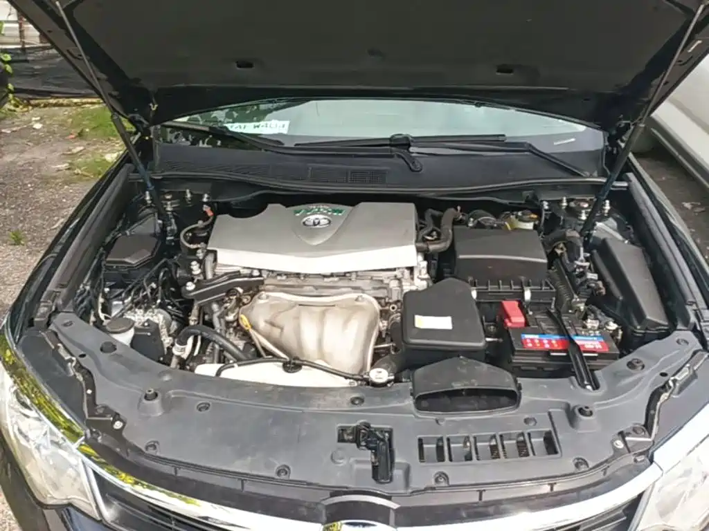Toyota Camry — миниатюра 20