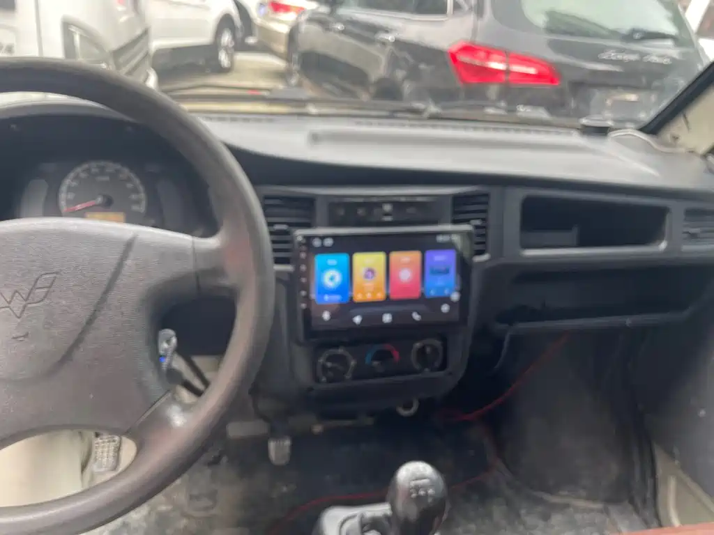 Wuling Sunshine 2013 1.0L