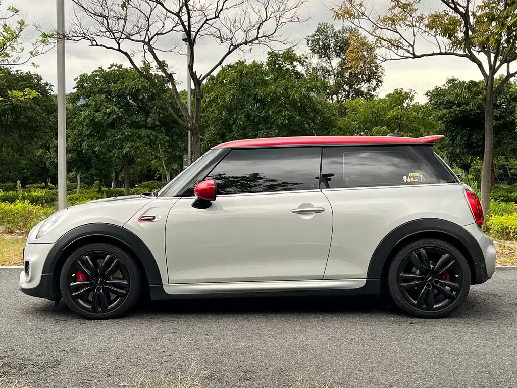 MINI Mini JCW — миниатюра 10