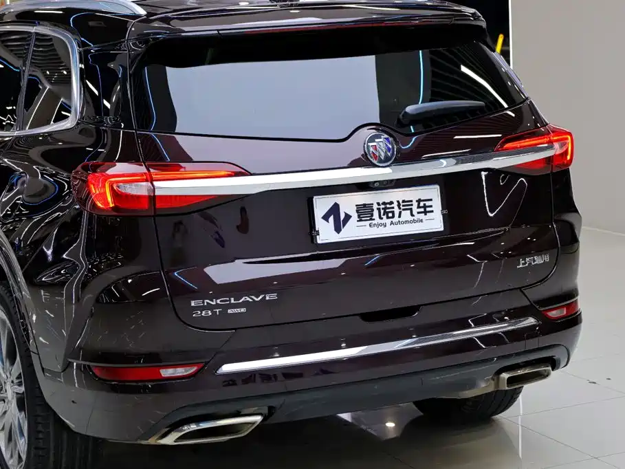Buick Enclave — миниатюра 6