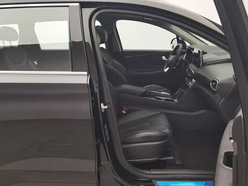Hyundai Santa Fe — миниатюра 23