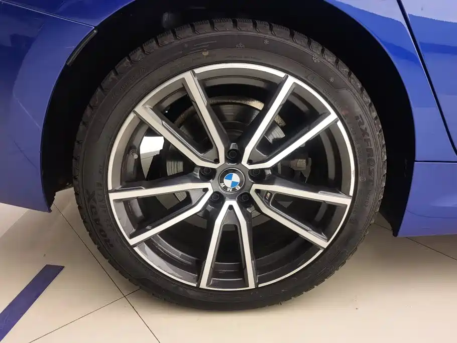 BMW 3 Series — миниатюра 6
