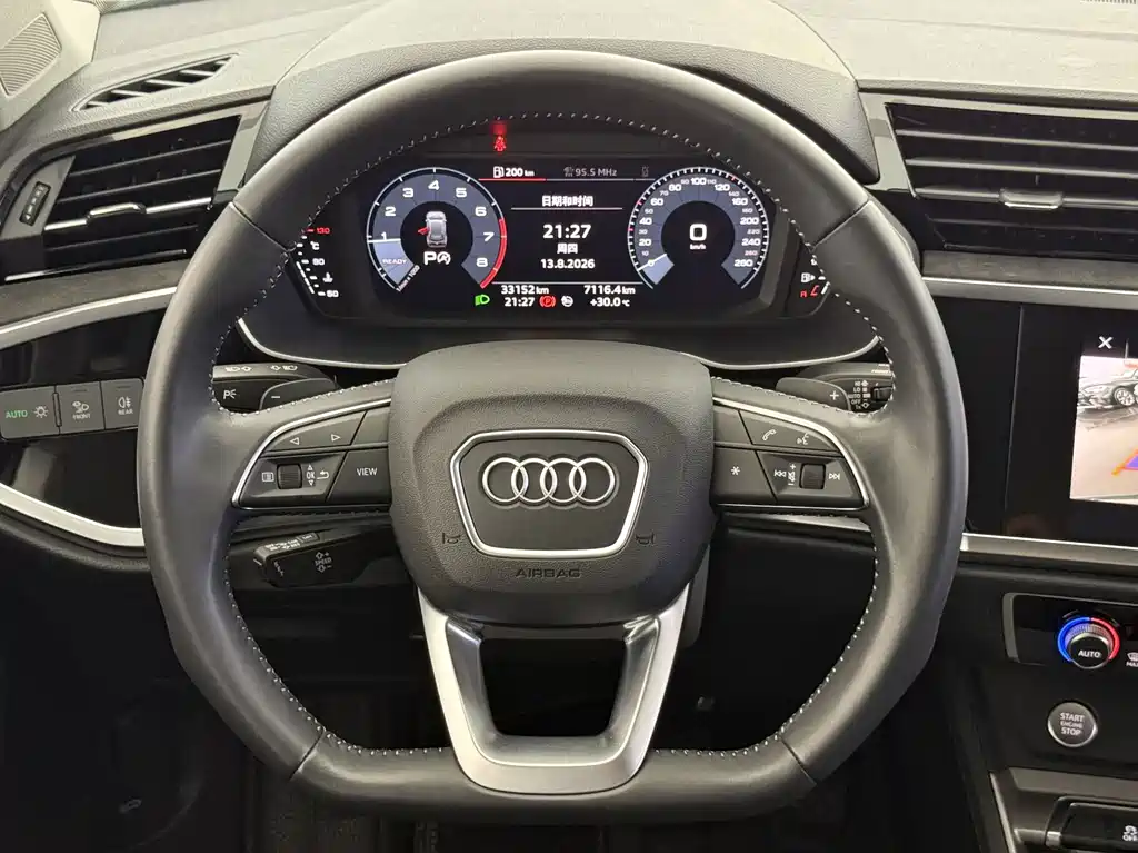 Audi Q3 — миниатюра 11