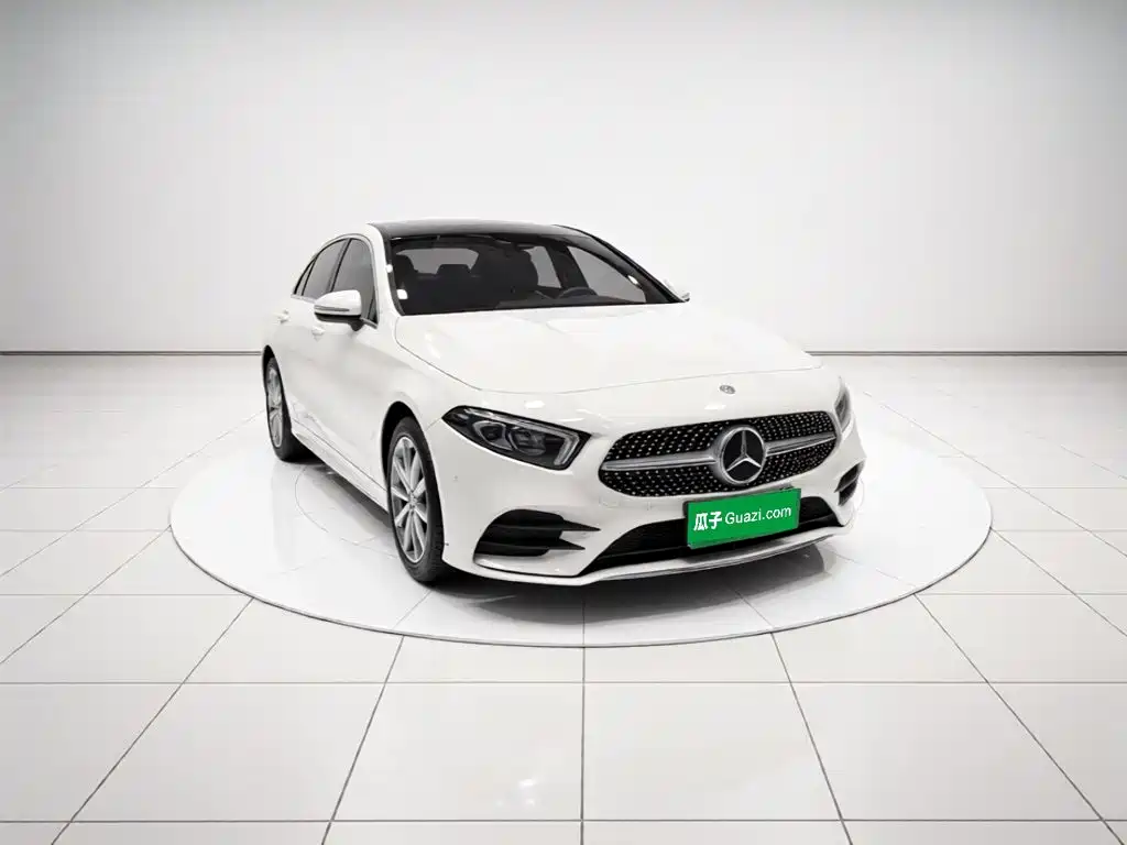 Mercedes-Benz A-Class — миниатюра 3