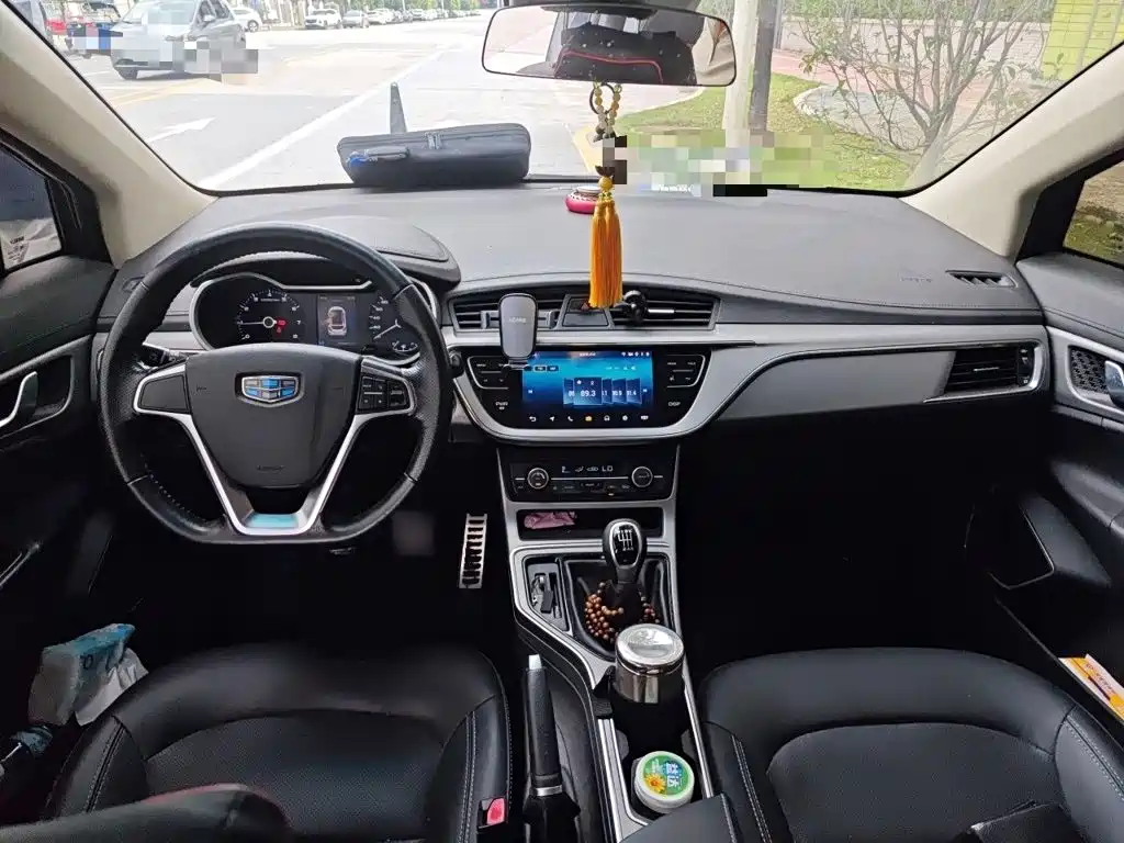 Geely Emgrand GS — миниатюра 5