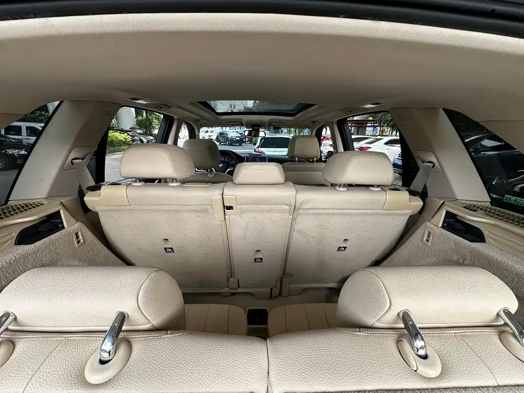 BMW X5 (Import) — миниатюра 10