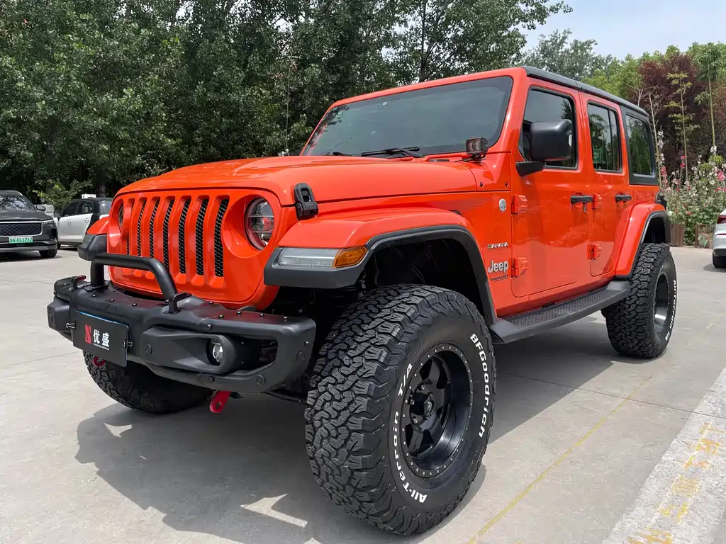 Купить Jeep Wrangler
