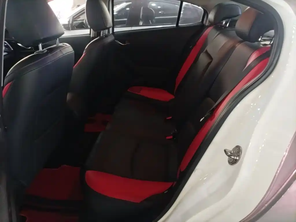 Mazda 3 Axela — миниатюра 13
