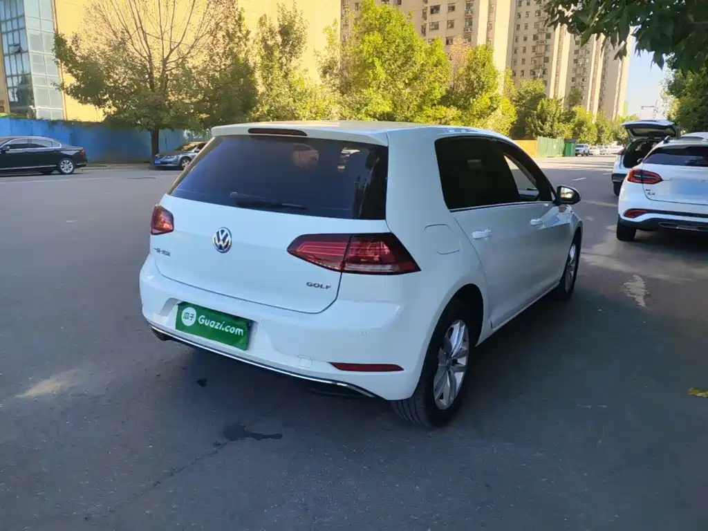 Volkswagen Golf — миниатюра 7