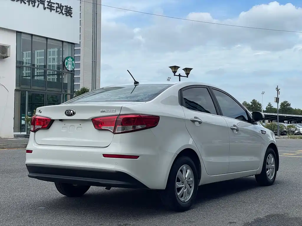 Kia K2 — миниатюра 12