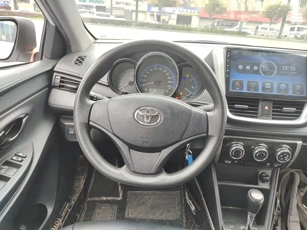 Toyota Vios FS — миниатюра 11