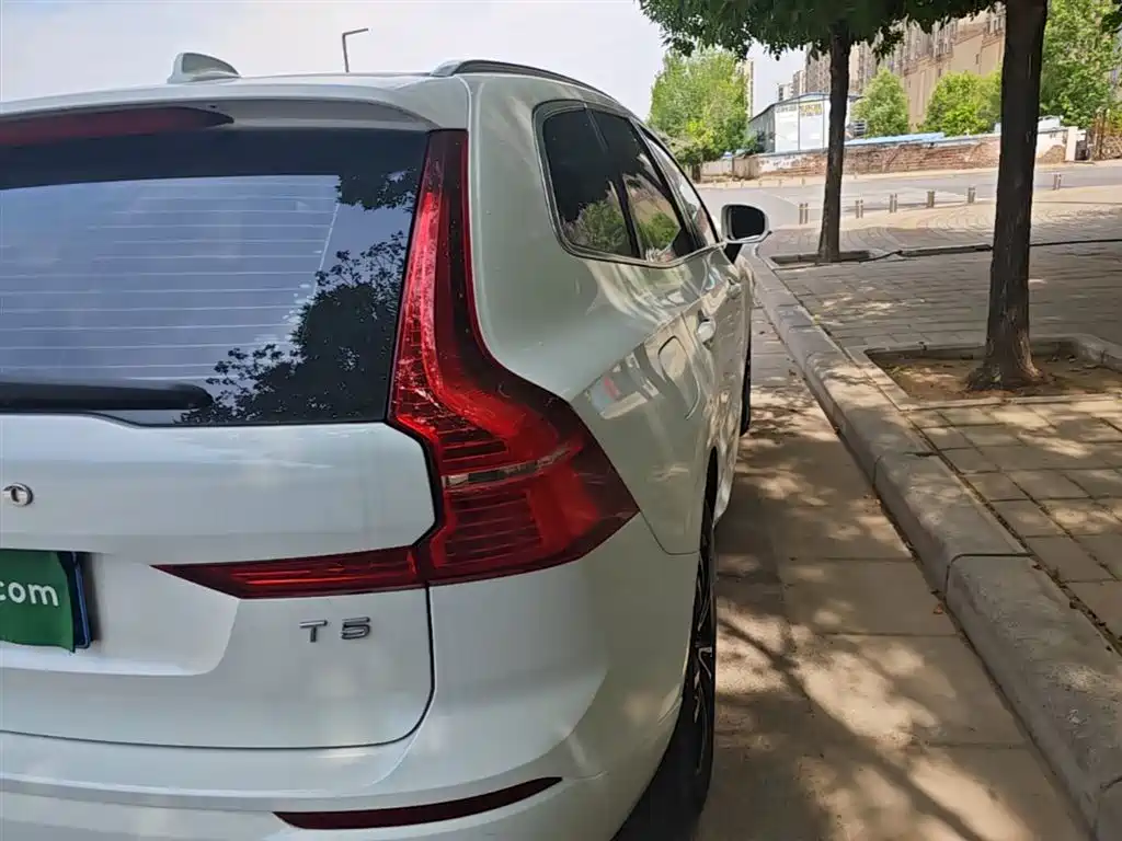 Volvo XC60 2018 T5