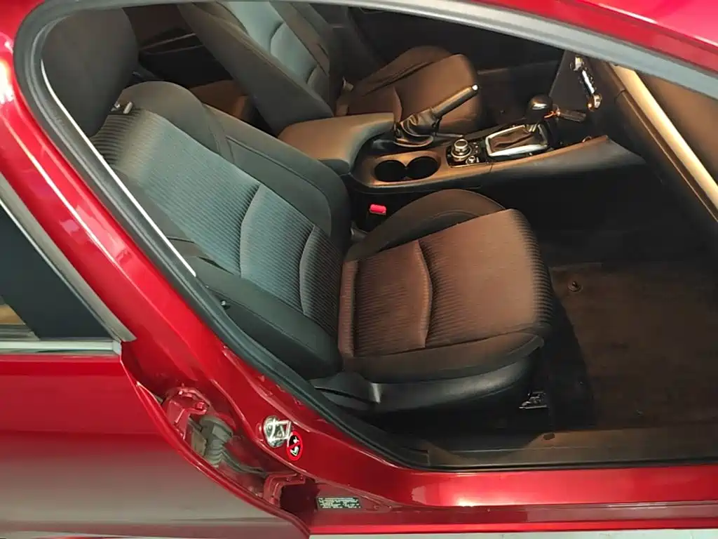 Mazda 3 Axela — миниатюра 25