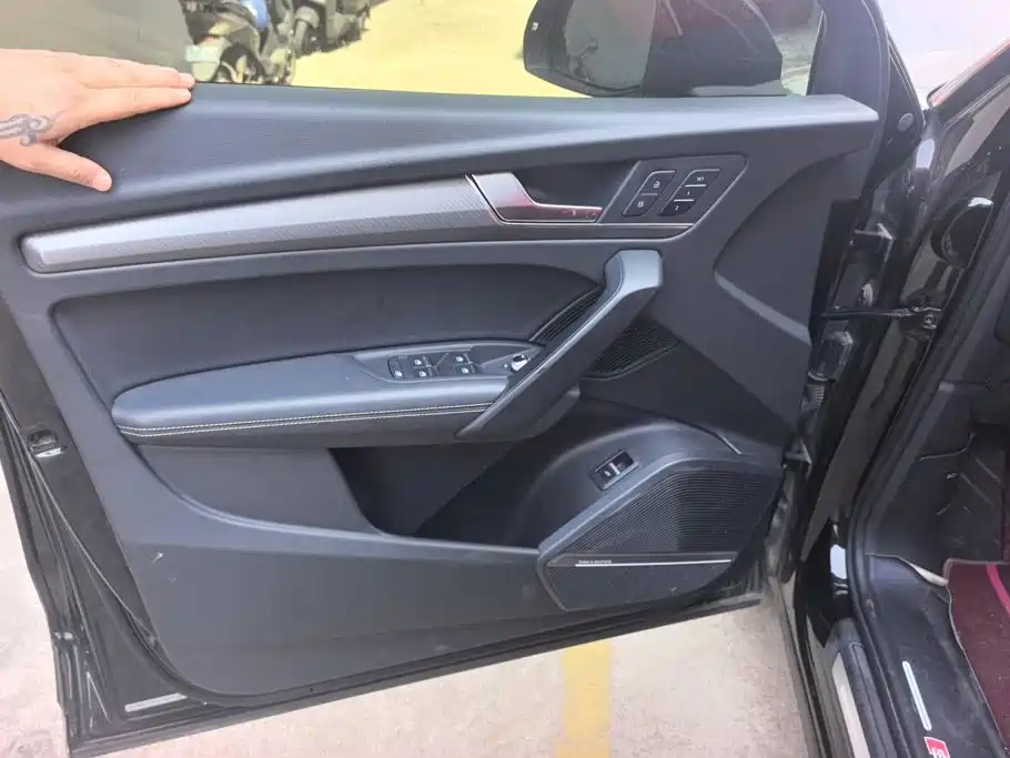 Audi Q5L — миниатюра 7