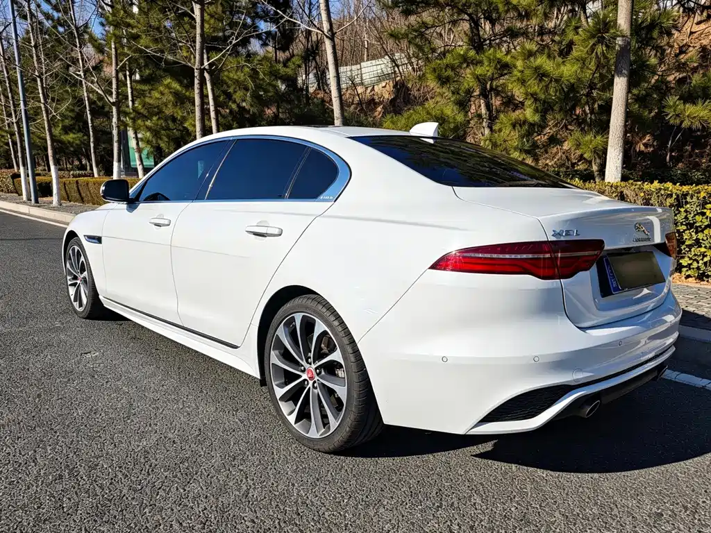 Jaguar XEL — миниатюра 14