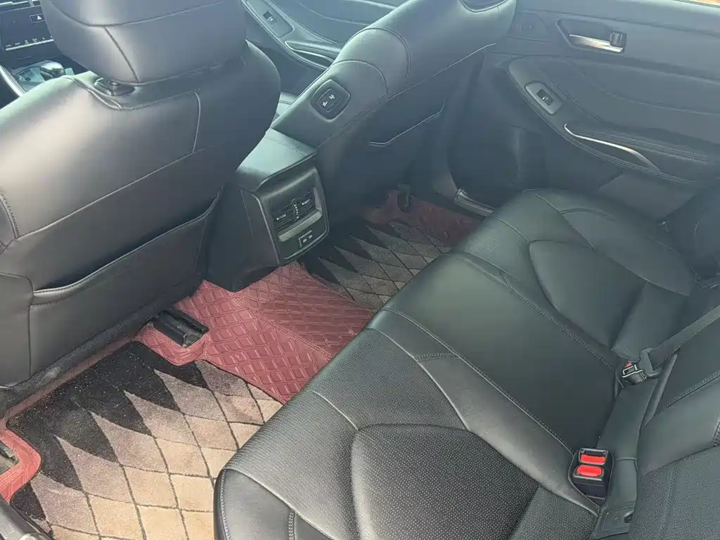 Toyota Avalon — миниатюра 2