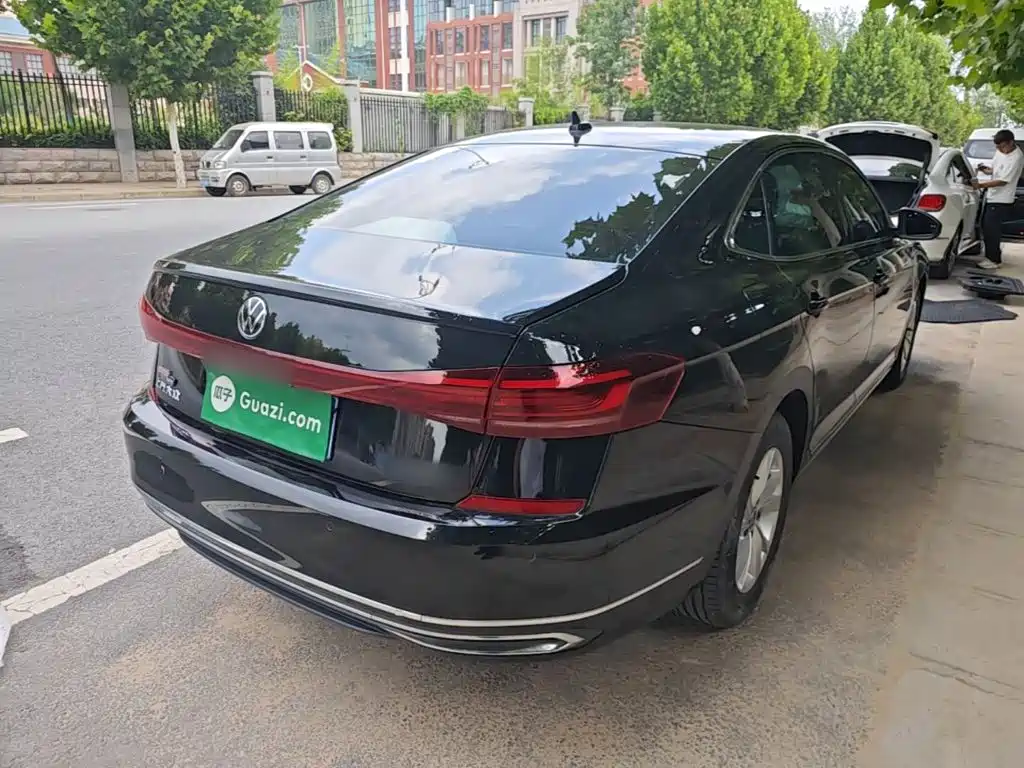Volkswagen Passat — миниатюра 7