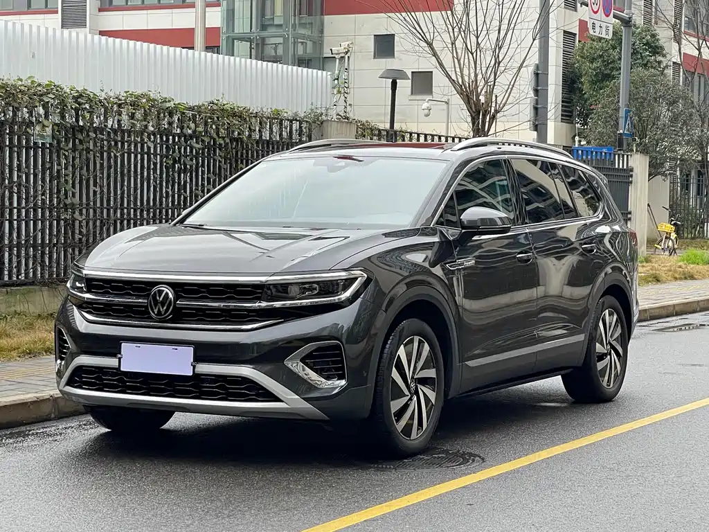 Volkswagen Talagon — миниатюра 2